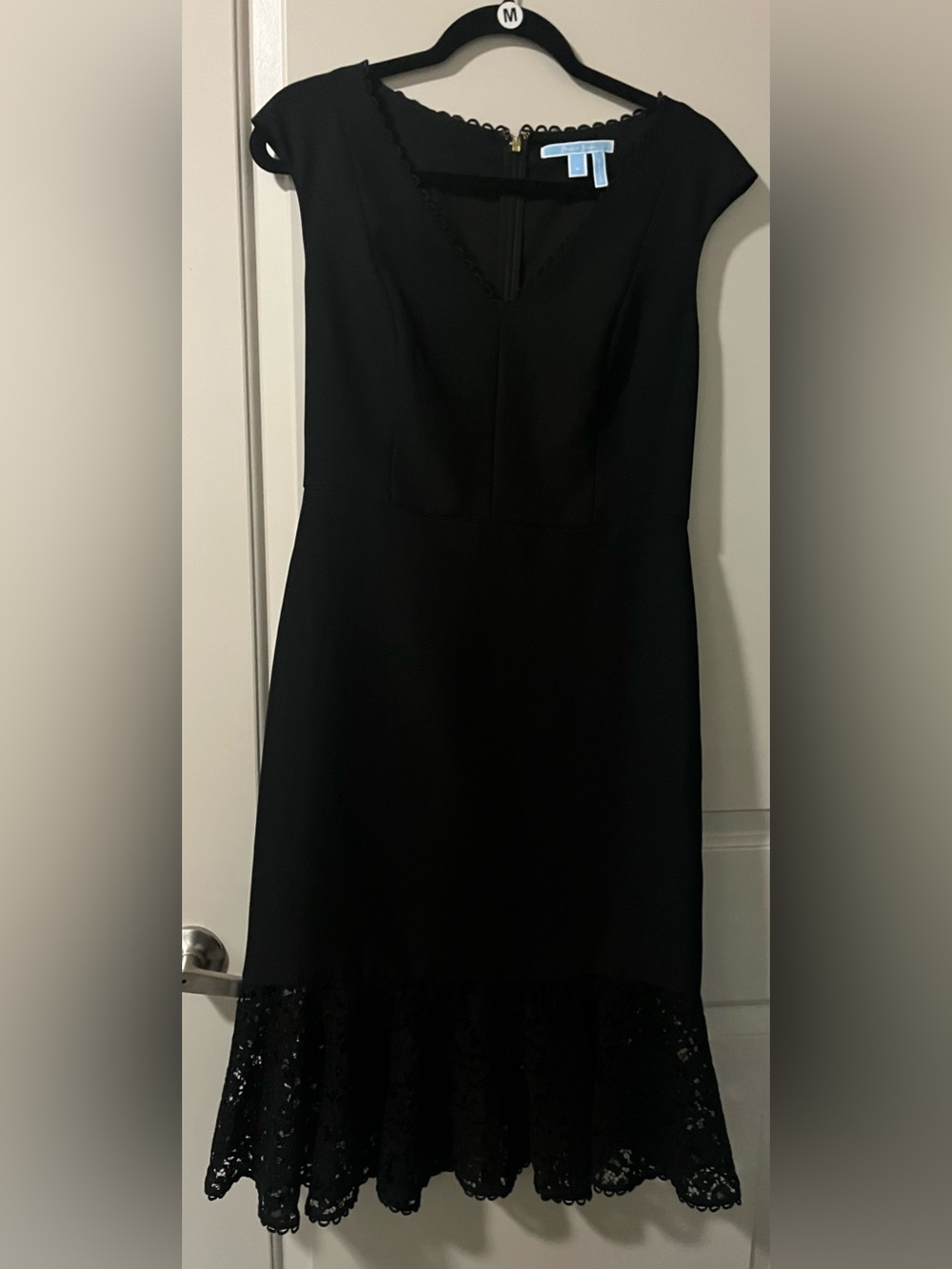Draper James Black Sleeveless V-Neck Midi Dress